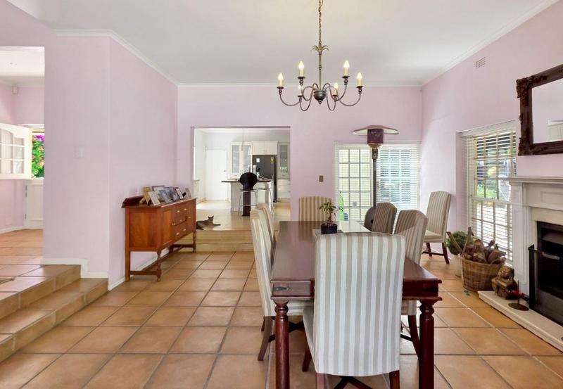 6 Bedroom Property for Sale in Hout Bay Western Cape